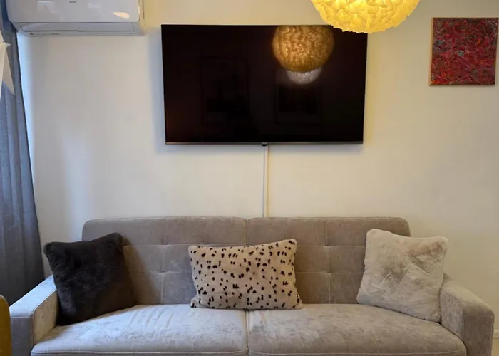 Srodmiescie * Varsó